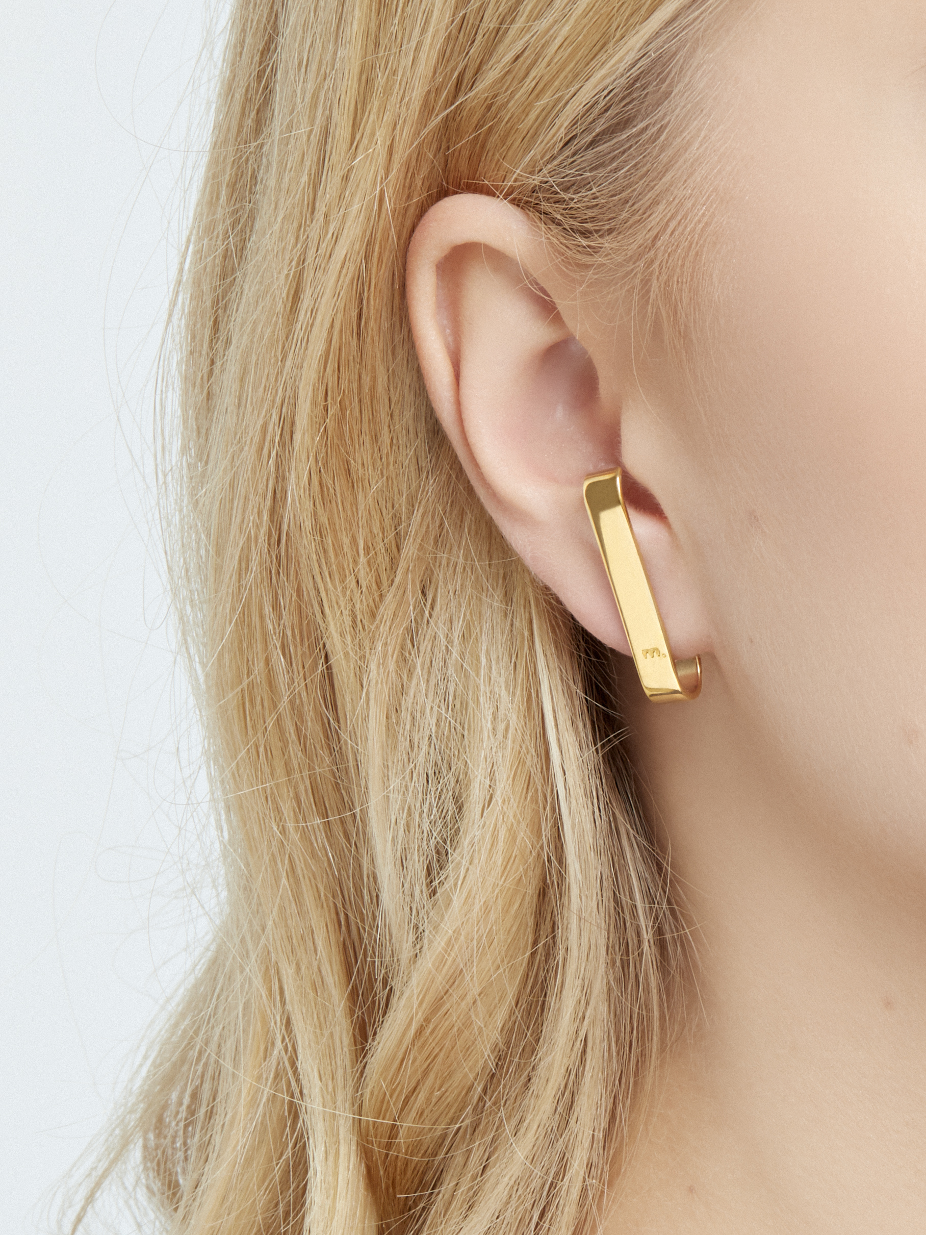 kolczyki me15 gold_4 Złote minimalistyczne kolczyki minimalistyczna biżuteria moie